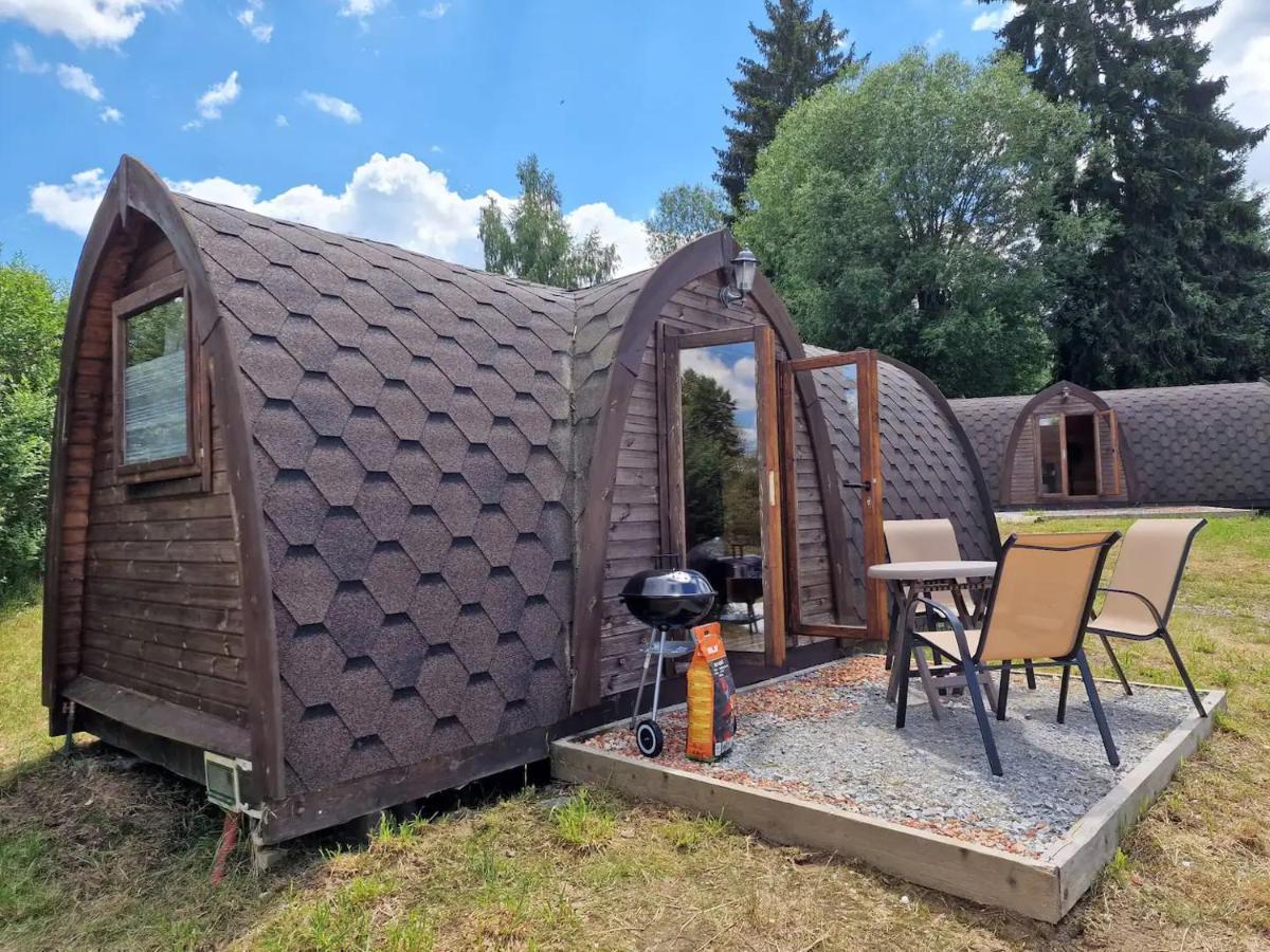Hobiti Chatka Lipno Černá v Pošumaví 外观 照片